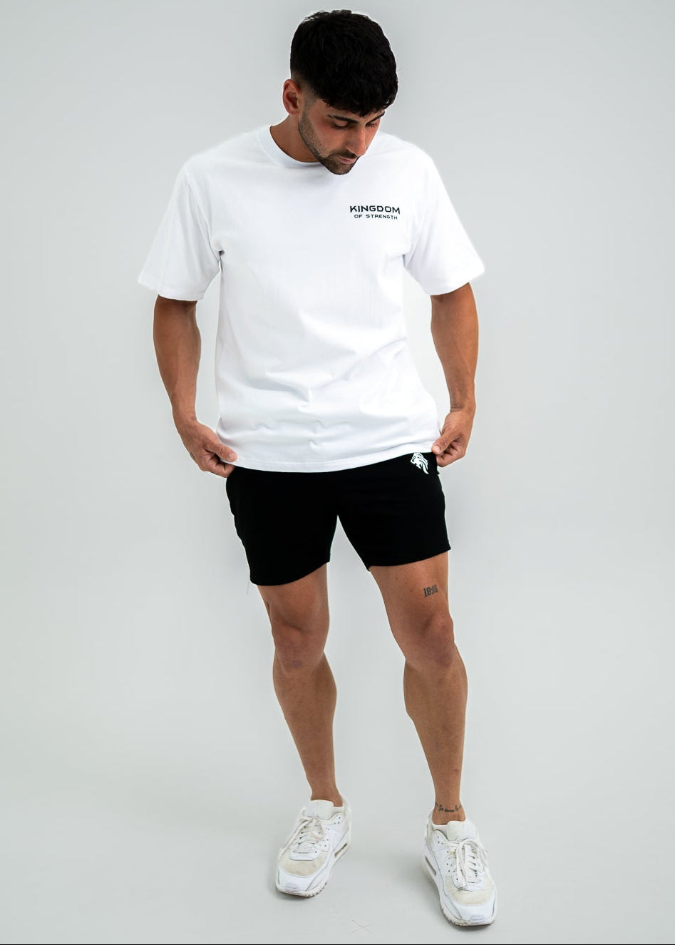 ROYAL OVERSIZED TEE - WHITE - UNISEX